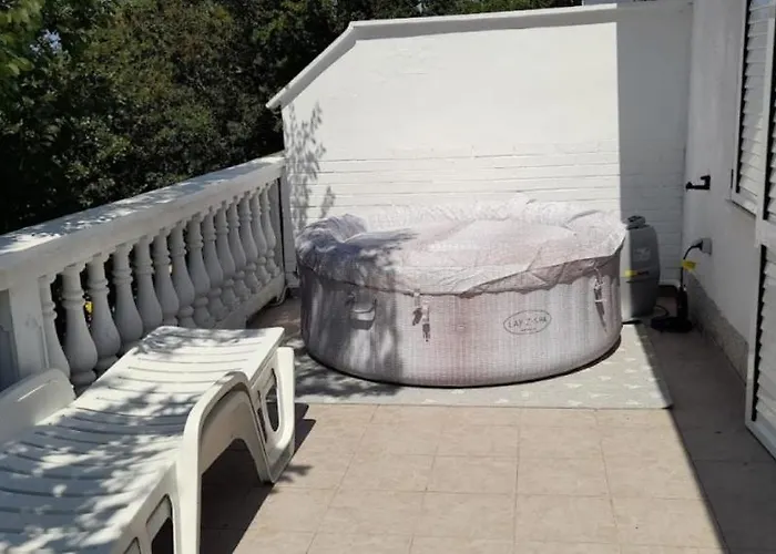 Rupena Casa de Férias