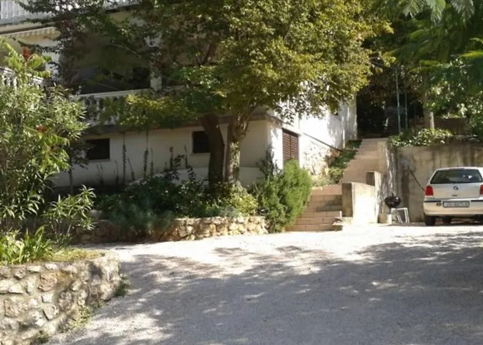 Rupena Casa de Férias