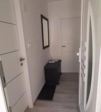 Apartment Rupena