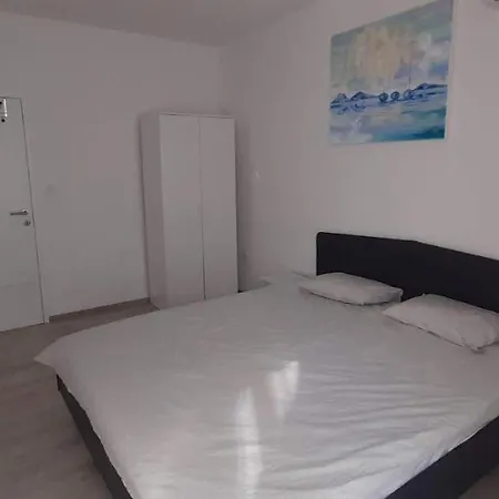 Rupena Сasa de vacaciones Klimno