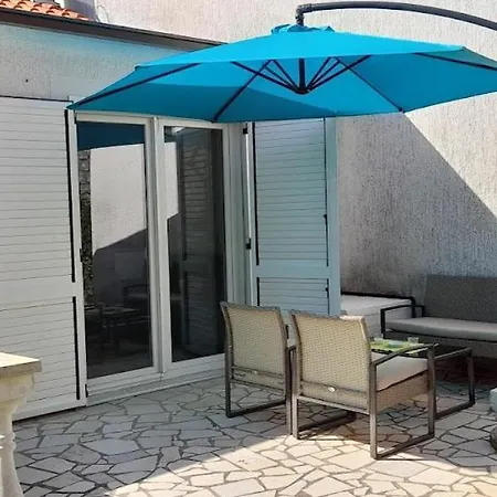 Apartment Rupena Holiday home